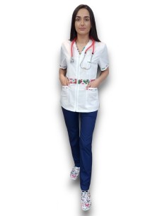 Costum medical  tercot elastic, halat alb cu fermoar, pantaloni bleumarin