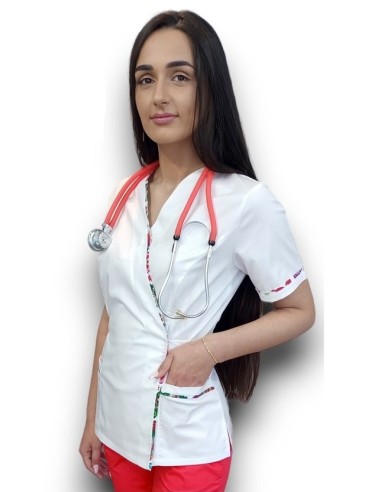 Halat medical alb Kimono, din tercot elastic, cu insertie florala