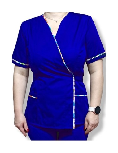 Halat medical albastru royal Kimono, din tercot elastic, cu insertie florala