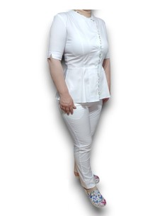 Costum medical alb petrecut basc, din tercot elastic 2