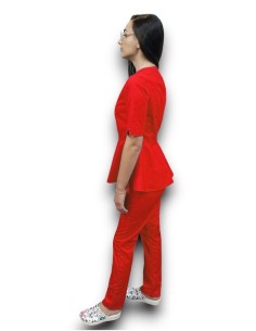Costum medical rosu petrecut basc, din tercot elastic 2