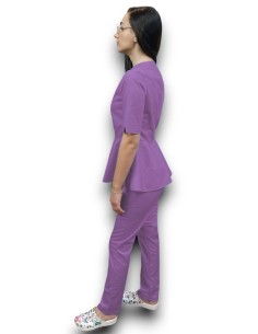 Uniforma medicala feminina mov deschis din tercot elastic premium