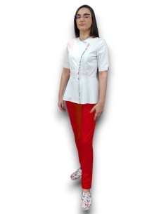 Costum medical petrecut basc, halat alb, pantaloni rosii, din tercot elastic 2