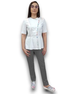 Costum medical petrecut basc, halat alb, pantaloni gri, din tercot elastic