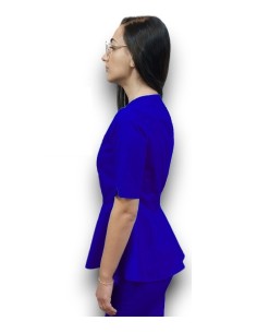 Halat medical albastru royal petrecut basc, din tercot elastic, cu insertie florala 2