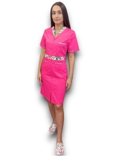 Sarafan medical ciclam cu insertie florala, fermoar in fata, din tercot elastic
