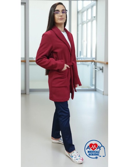 Halat medical polar grena din micropolar anti-pilling, model unisex Halat medical polar grena din micropolar anti-pilling, model unisex