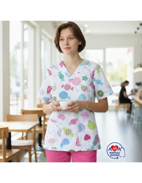 Bluza medicala dama Lollipops, imprimeu vesel pediatrie Bluza medicala dama Lollipops, imprimeu vesel pediatrie