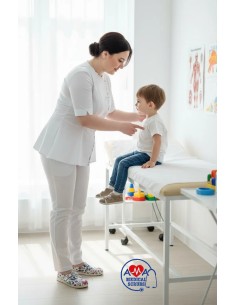 Costum medical de dama Tulip-Flex Flowers alb, model elegant AMA Medical Scrubs 2